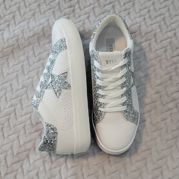 Steve Madden Shoes - Steve Madden  Glitter Star Sneakers